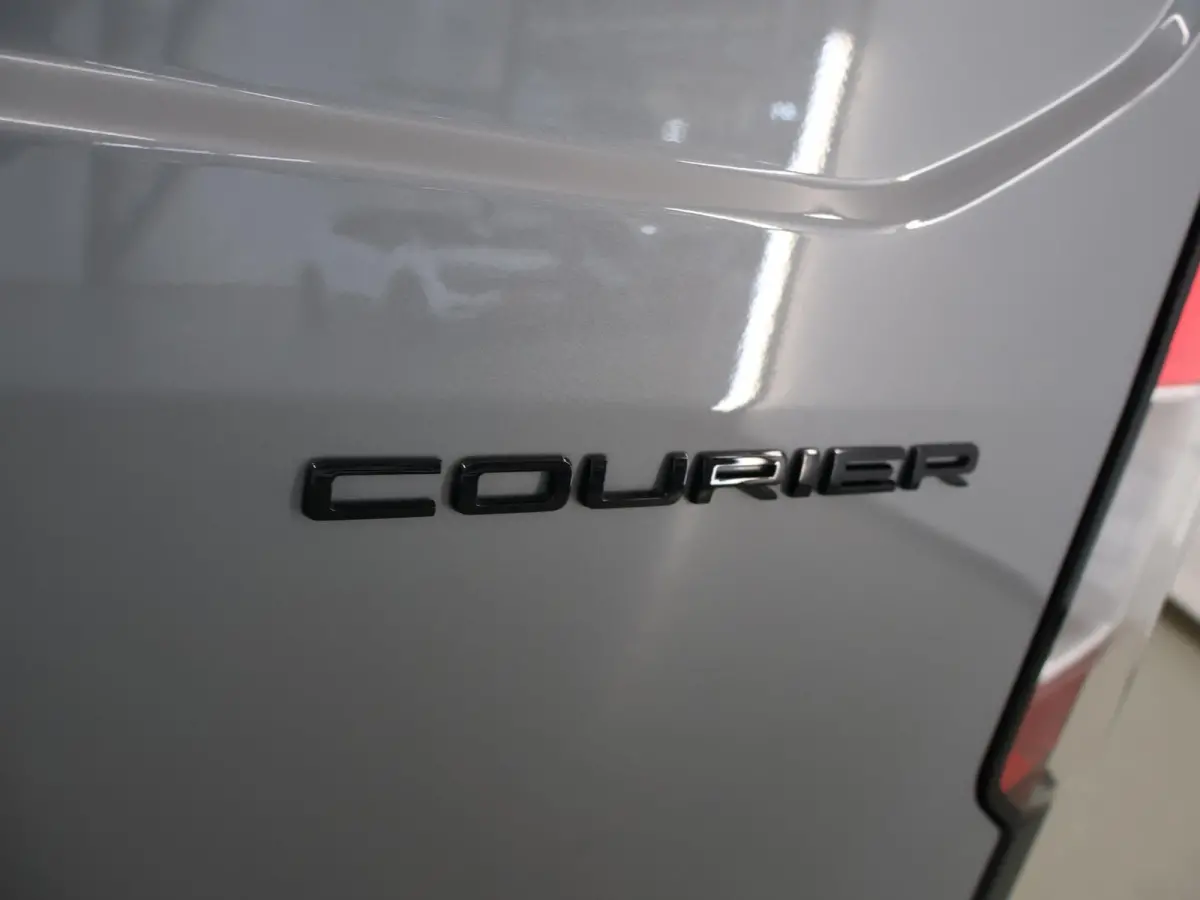 Limited 44 kWh | Trekhaak | 300 KM RANGE | ADAPTIVE CRUISE | LM VELGEN | 2-ZITS | TREKHAAK | NAVIGATIE | PARKEERCAMERA |