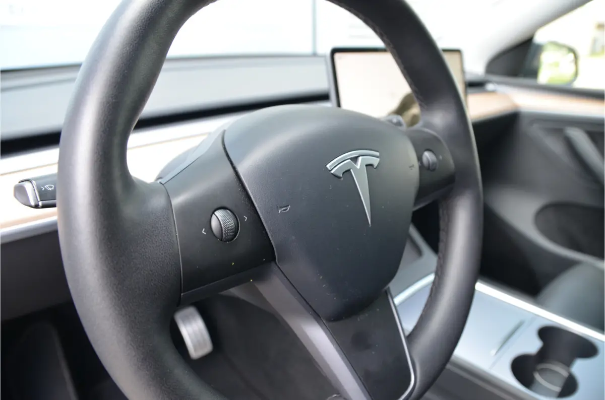 Performance AWD 75 kWh Trekhaak (1.600kg), Enhanced AutoPilot3.0