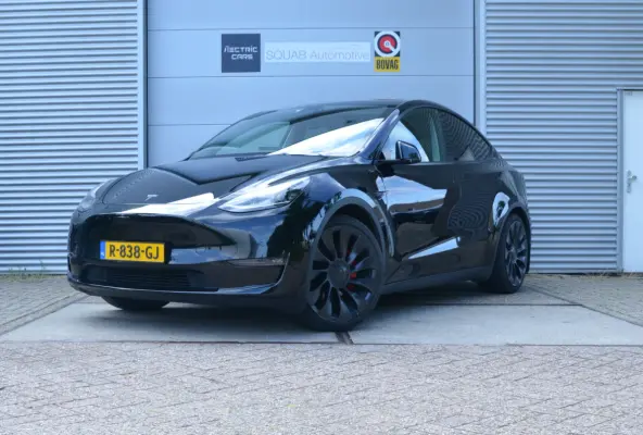 Performance AWD 75 kWh Trekhaak (1.600kg), Enhanced AutoPilot3.0