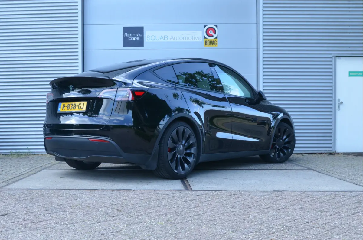 Performance AWD 75 kWh Trekhaak (1.600kg), Enhanced AutoPilot3.0