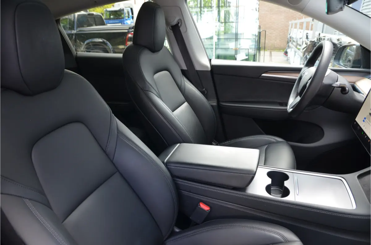 Performance AWD 75 kWh Trekhaak (1.600kg), Enhanced AutoPilot3.0