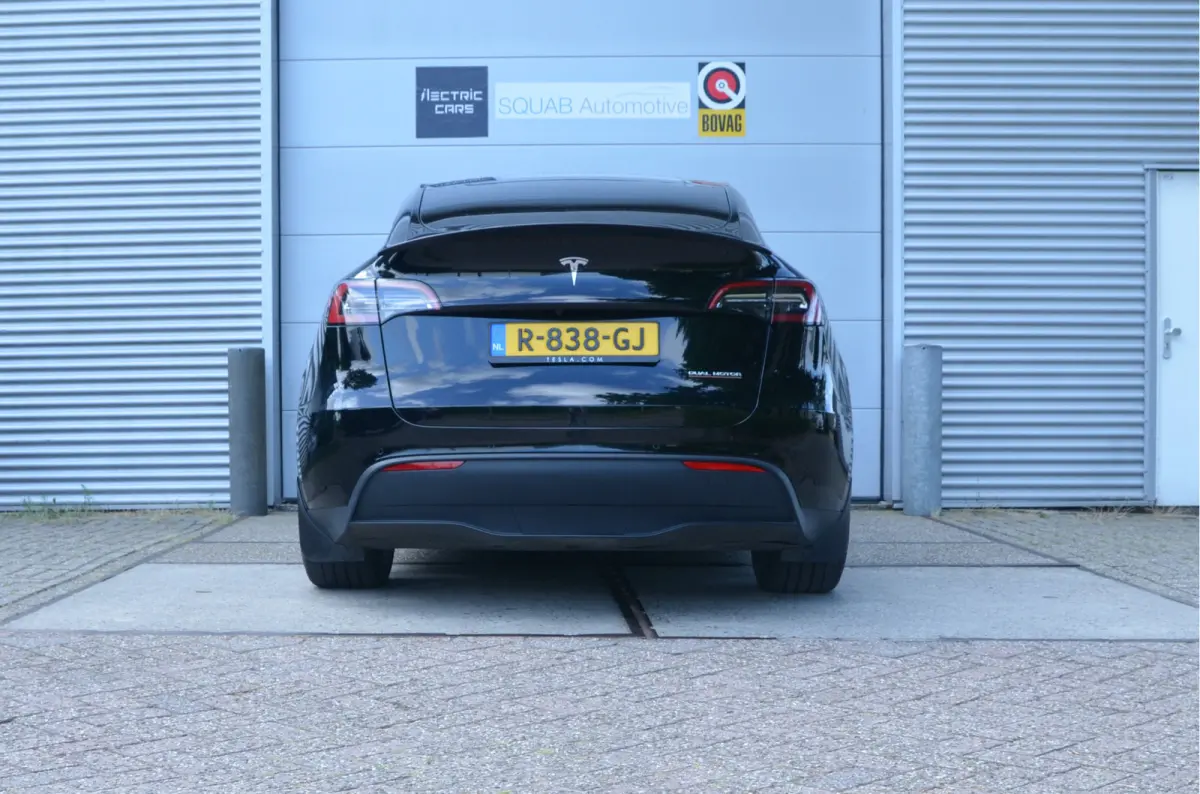 Performance AWD 75 kWh Trekhaak (1.600kg), Enhanced AutoPilot3.0
