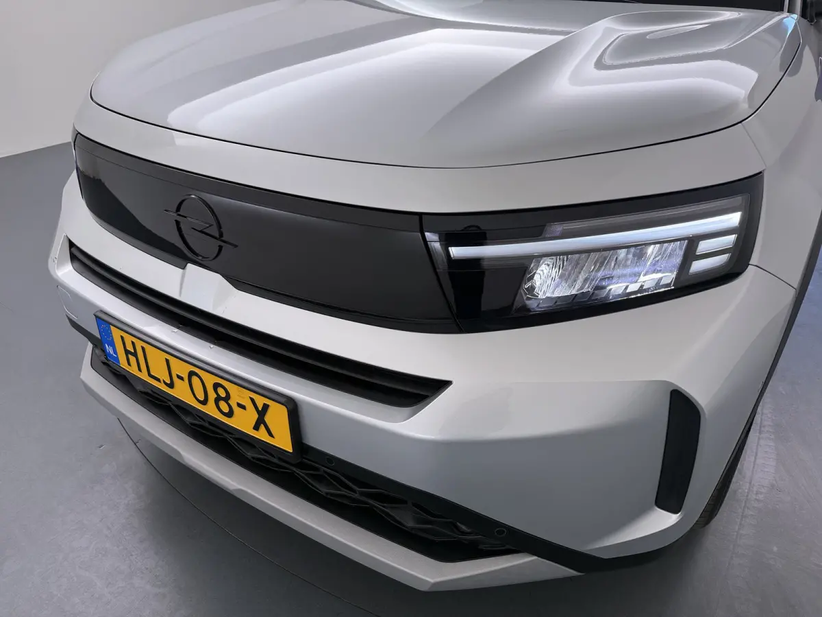GS 44 kWh Navigatie / Camera / LED / 17"LMV