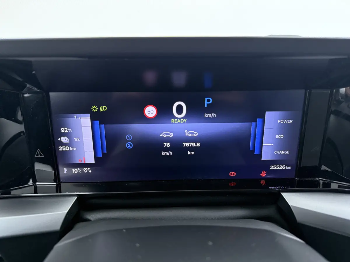 GS 44 kWh Navigatie / Camera / LED / 17"LMV