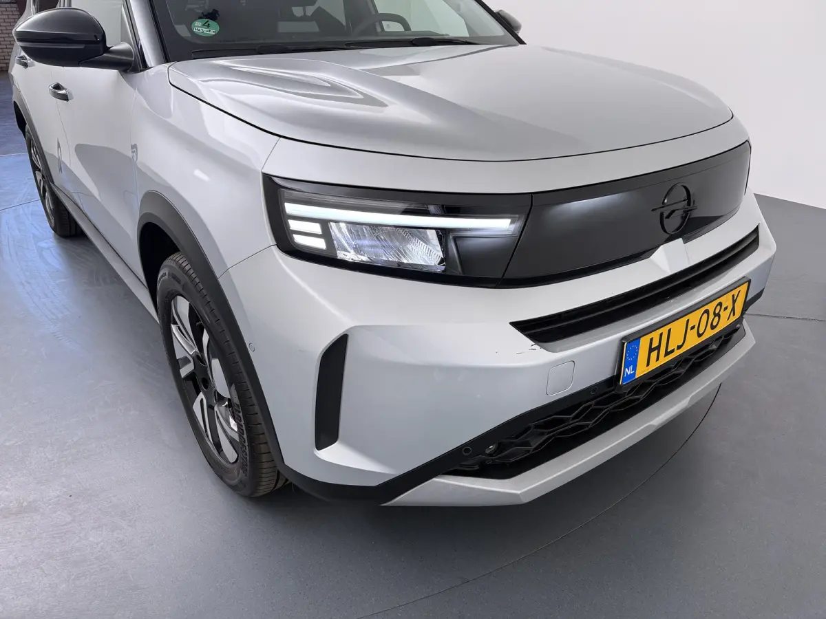 GS 44 kWh Navigatie / Camera / LED / 17"LMV