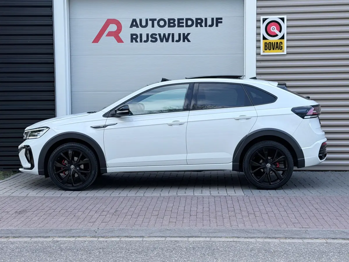 1.5 TSI 3xR-Line Pano/Camera/AppleCarPlay