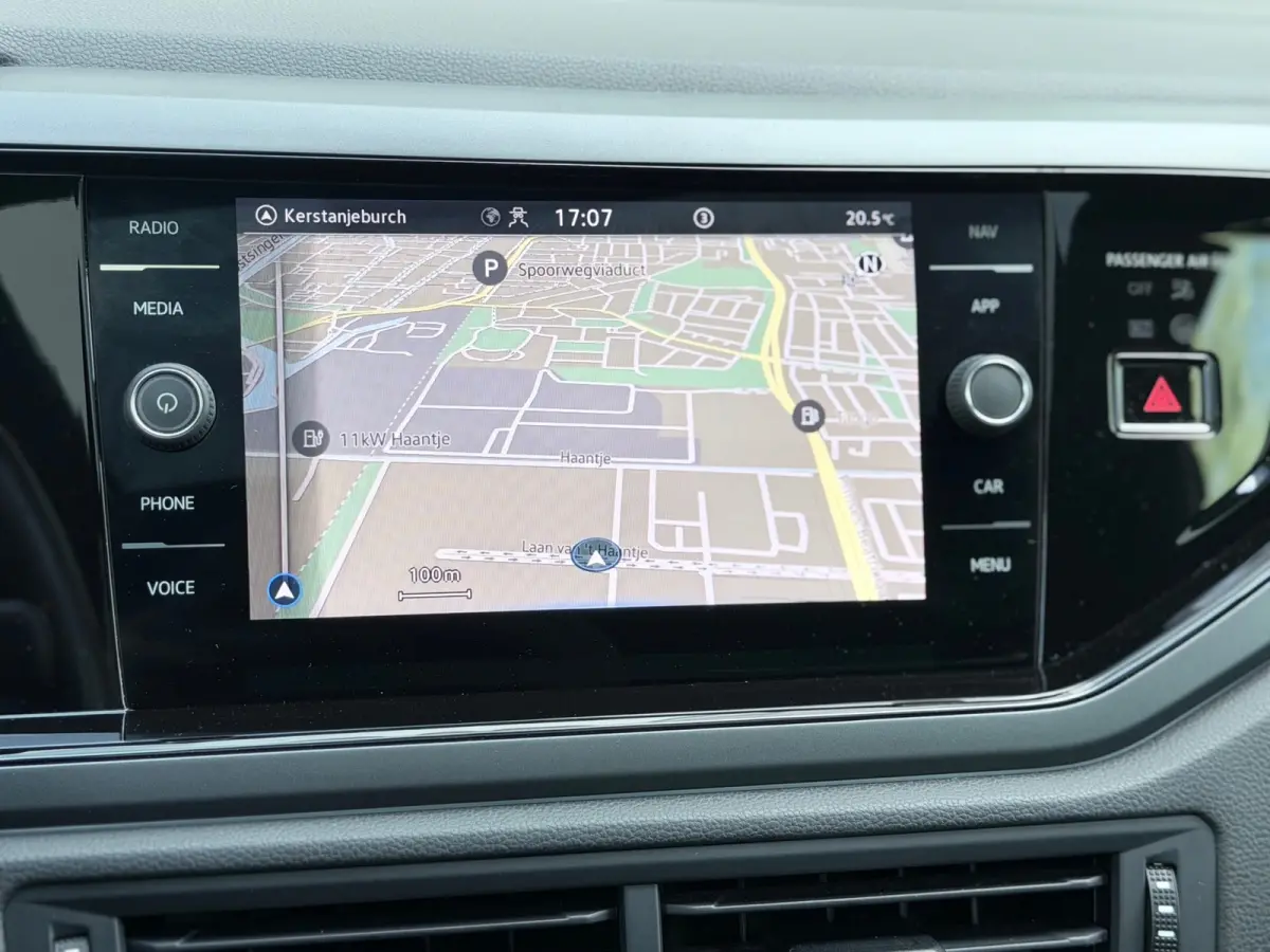 1.5 TSI 3xR-Line Pano/Camera/AppleCarPlay