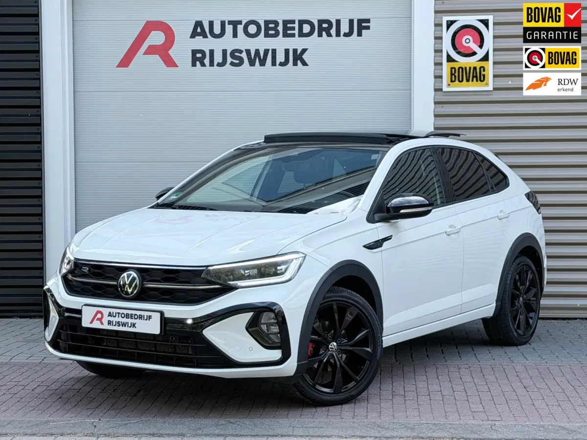 1.5 TSI 3xR-Line Pano/Camera/AppleCarPlay