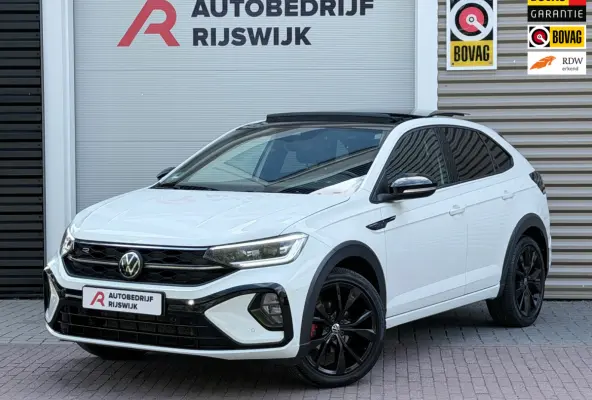 1.5 TSI 3xR-Line Pano/Camera/AppleCarPlay