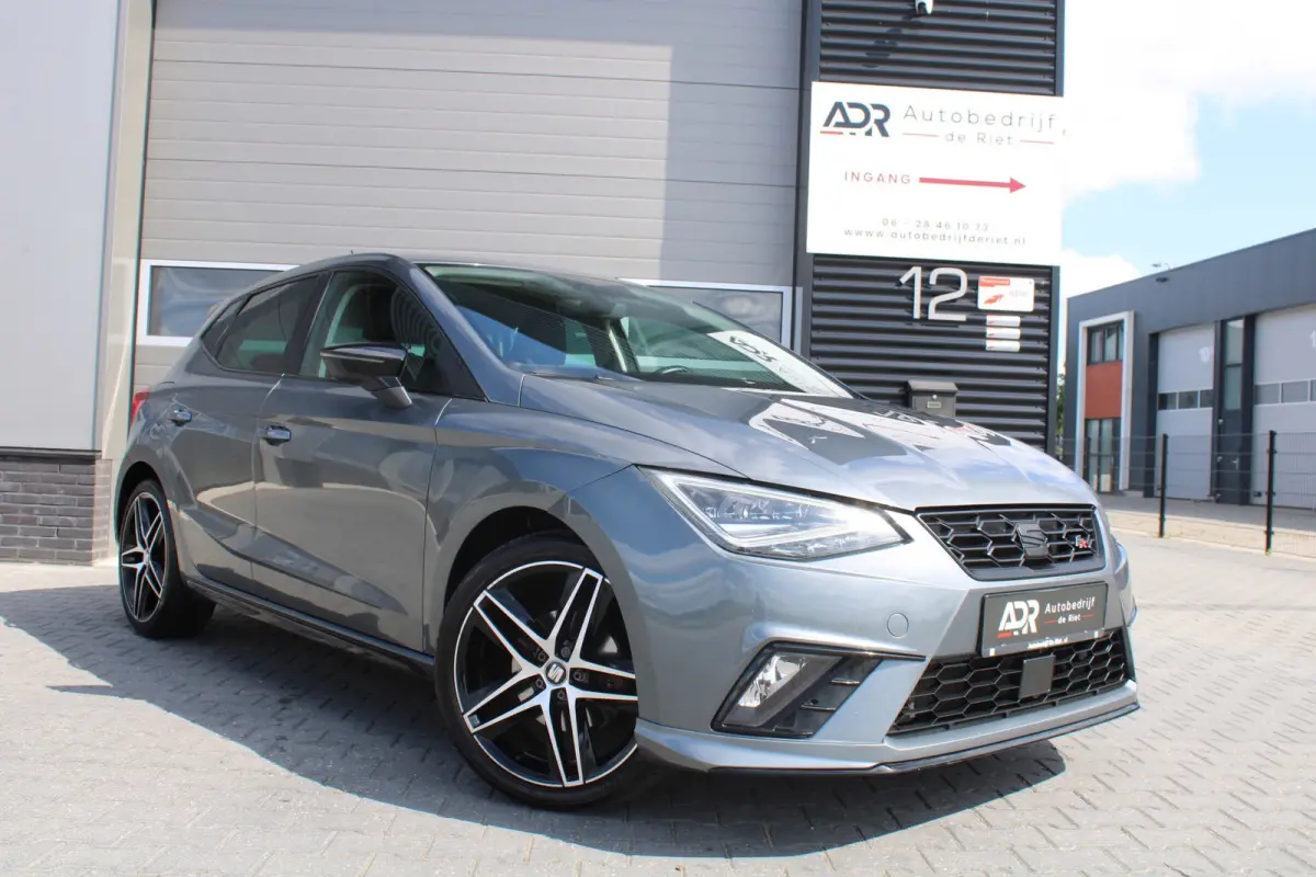 1.5 TSI 150PK|FR|18''LM|ALCANTARA|NAVI|LED|PDC V+A|VOLL