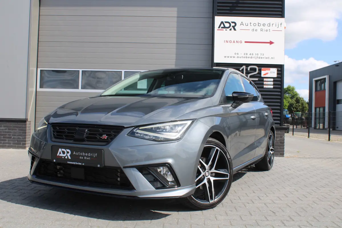 1.5 TSI 150PK|FR|18''LM|ALCANTARA|NAVI|LED|PDC V+A|VOLL