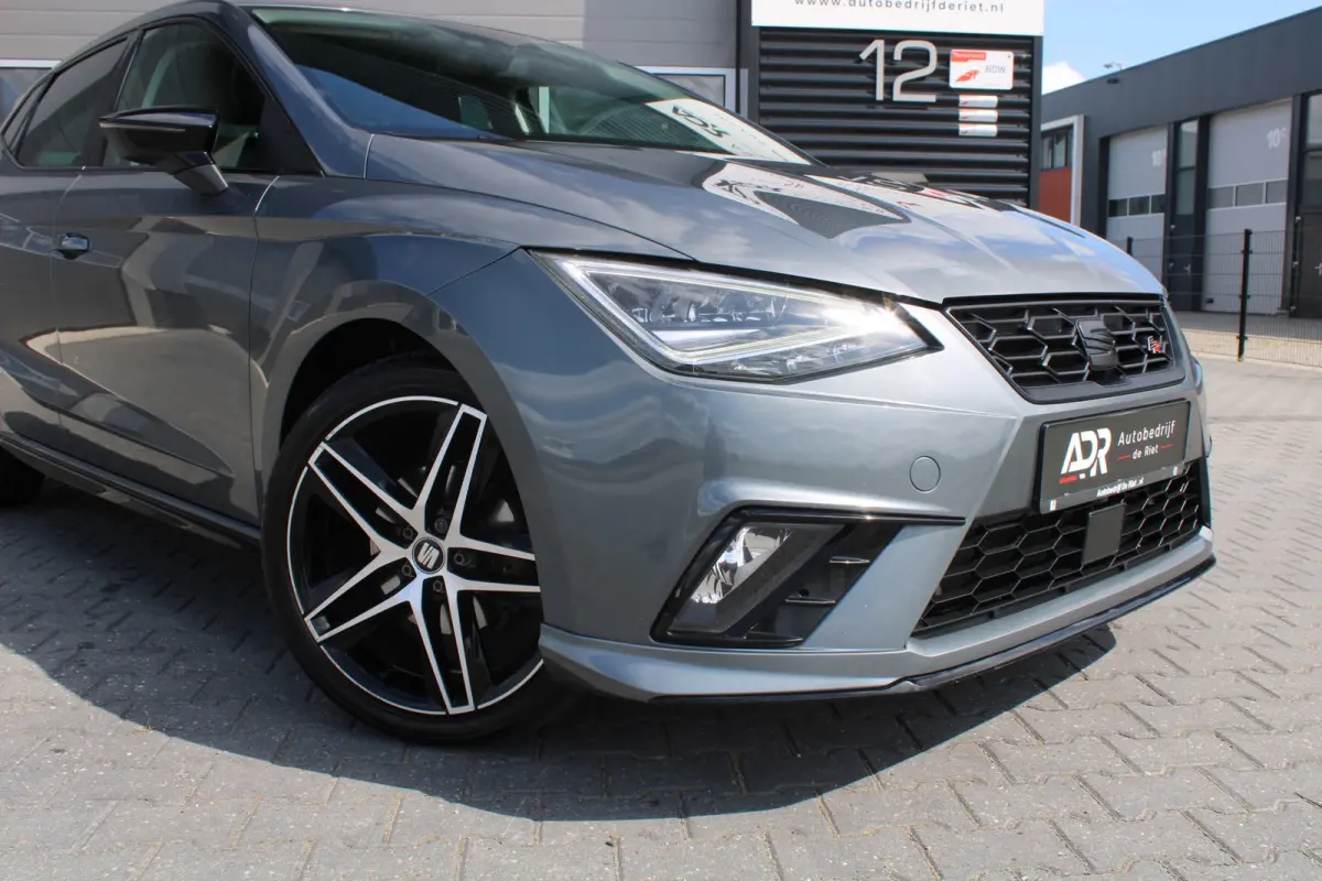 1.5 TSI 150PK|FR|18''LM|ALCANTARA|NAVI|LED|PDC V+A|VOLL