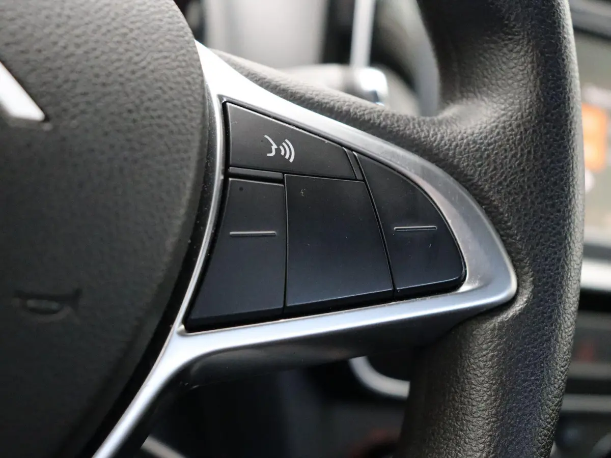 Expression 27 kWh | Cruise Control | Airco | Apple Carplay | Lichtmetalen Velgen |