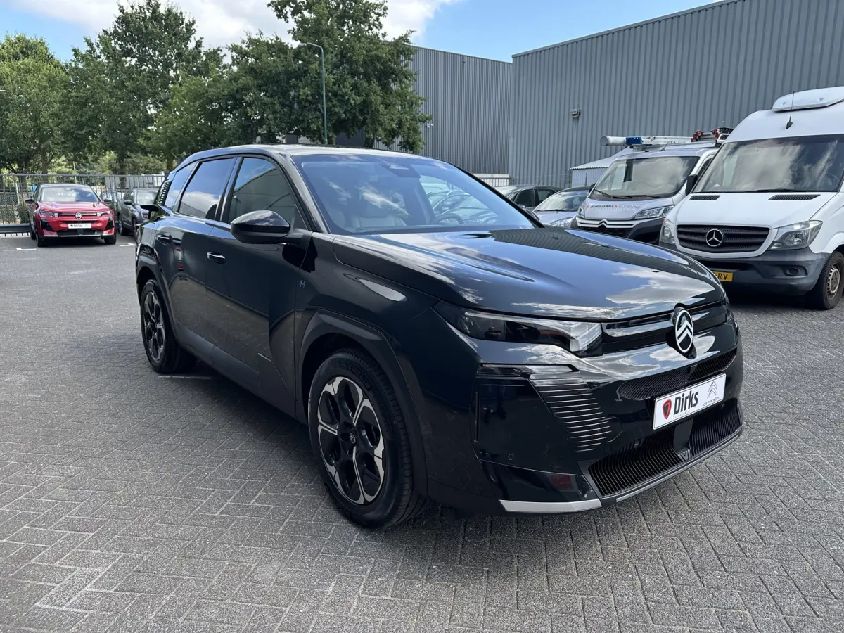 225pk Plug-In Hybrid Plus (Elektrische Klep - Leder incl verwarming/koeling/massage/geheugen - Adaptieve Cruise Controle - Keyless Entry - Camera - Parkeersensoren V+A - LED)