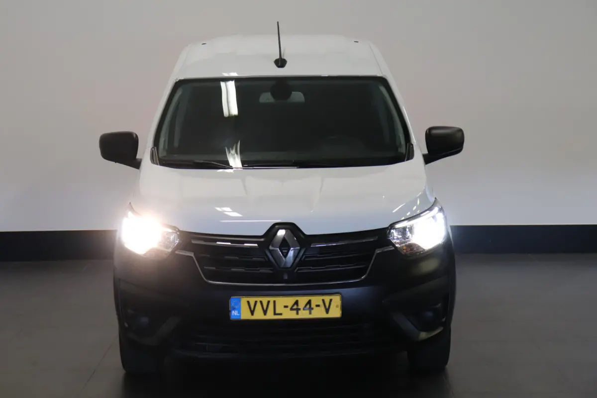 1.5 dCi 95PK EURO 6 - Airco - Cruise - Camera - €10.499,- Excl.