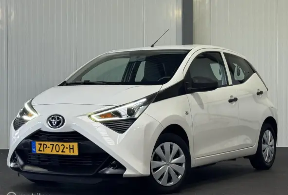 1.0 VVT-i x 5-deurs [ NL auto met NAP ]