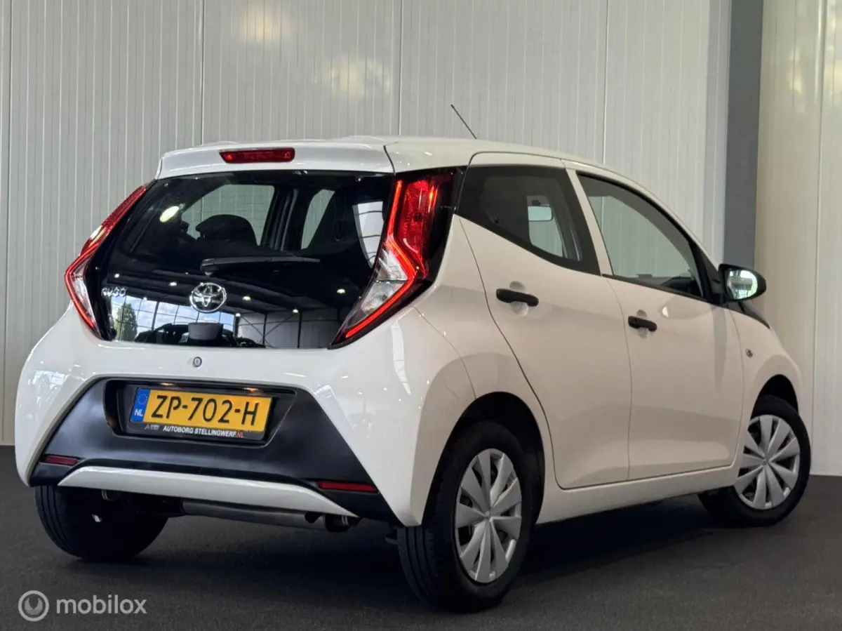 1.0 VVT-i x 5-deurs [ NL auto met NAP ]