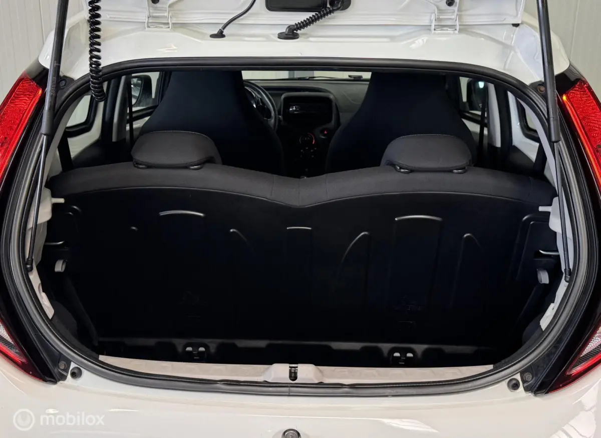 1.0 VVT-i x 5-deurs [ NL auto met NAP ]