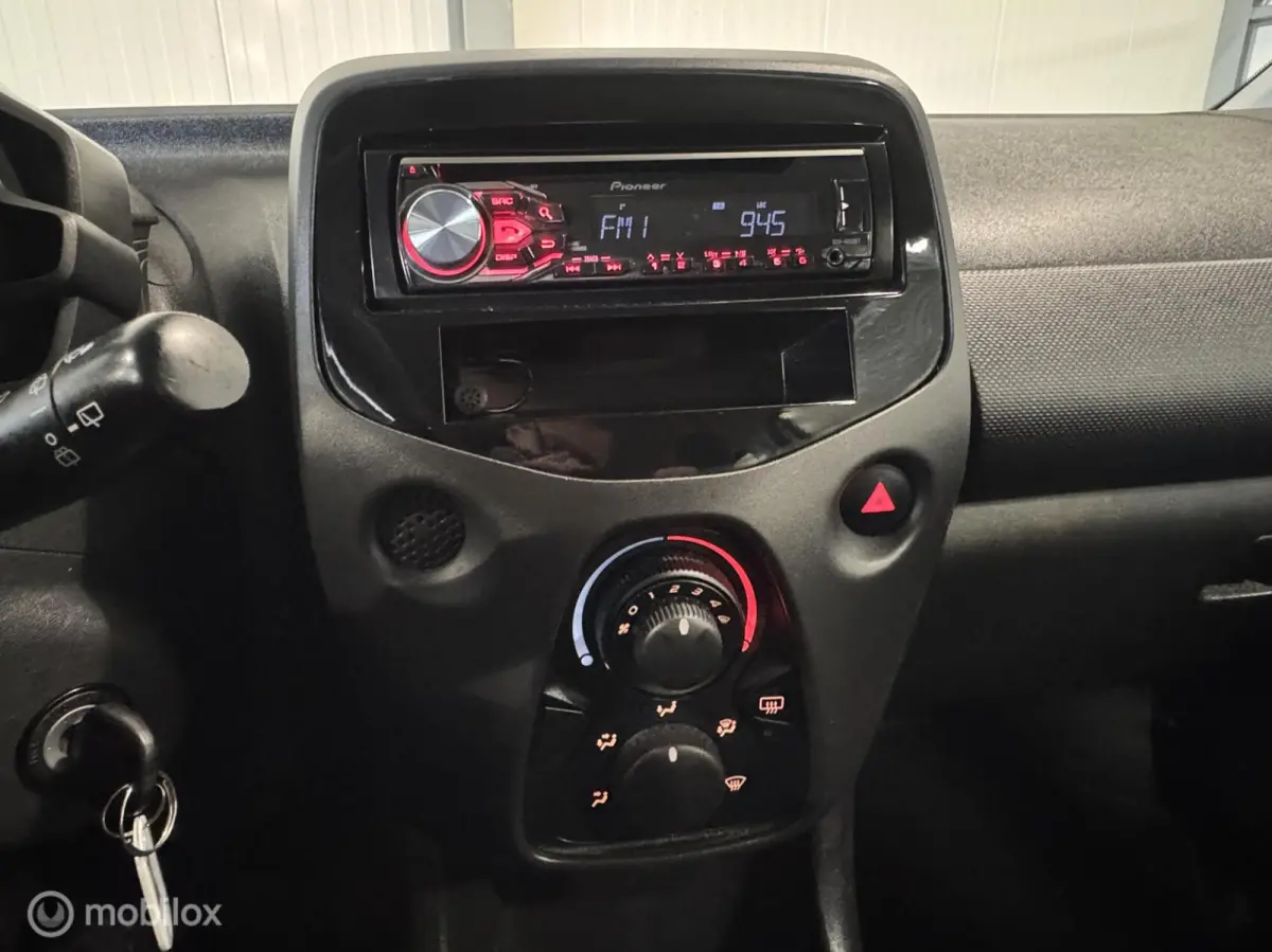 1.0 VVT-i x 5-deurs [ NL auto met NAP ]