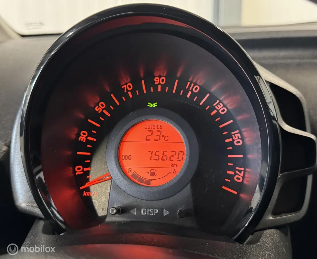 1.0 VVT-i x 5-deurs [ NL auto met NAP ]