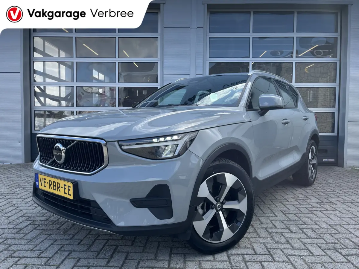 2.0 B3 Essential Edition MHEV | Navigatie/Carplay | Stoel + stuur verwarming | Elek. Kofferklep | PDC V+A incl. Achteruitrijcamera | Adaptive Cruise Control | LED verlichting | All-season ba