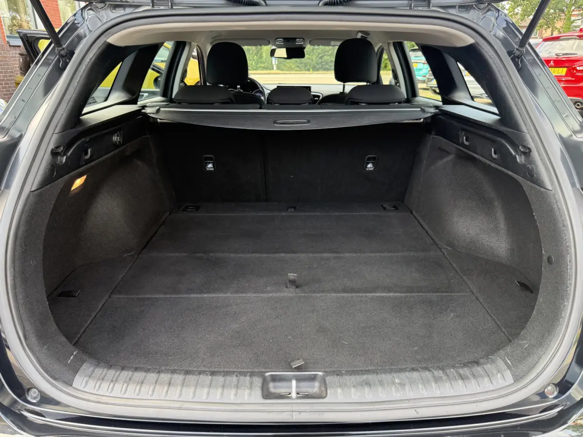 1.0 T-GDi DynamicLine | TREKHAAK | NAVI | CRUISE | CARPLAY |