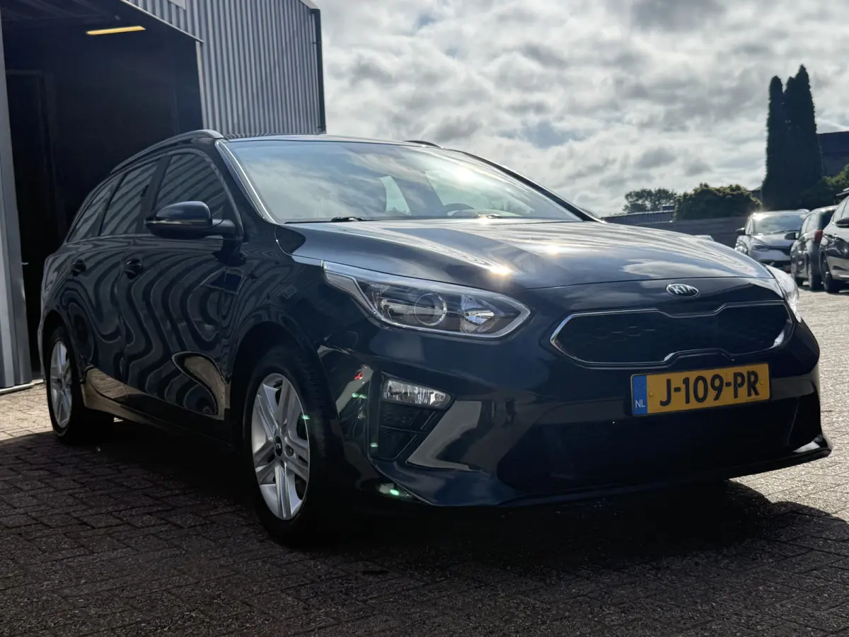 1.0 T-GDi DynamicLine | TREKHAAK | NAVI | CRUISE | CARPLAY |