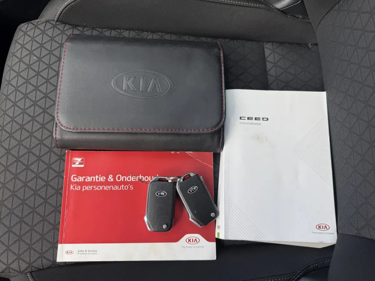 1.0 T-GDi DynamicLine | TREKHAAK | NAVI | CRUISE | CARPLAY |
