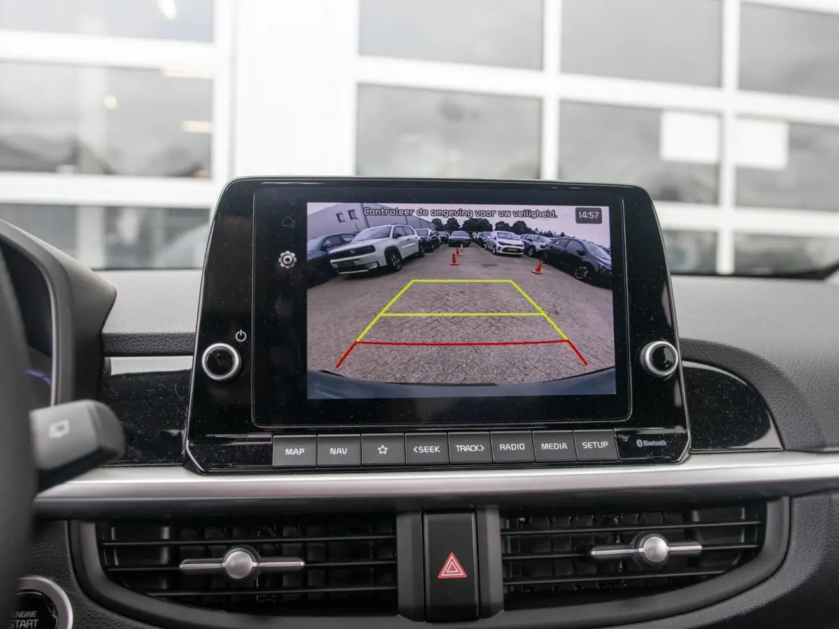 1.0 DPI GT-Line | Automaat | 16" | Navi | Clima | Stoel&Stuur Verw. | PDC | Camera l Zwarte logo's