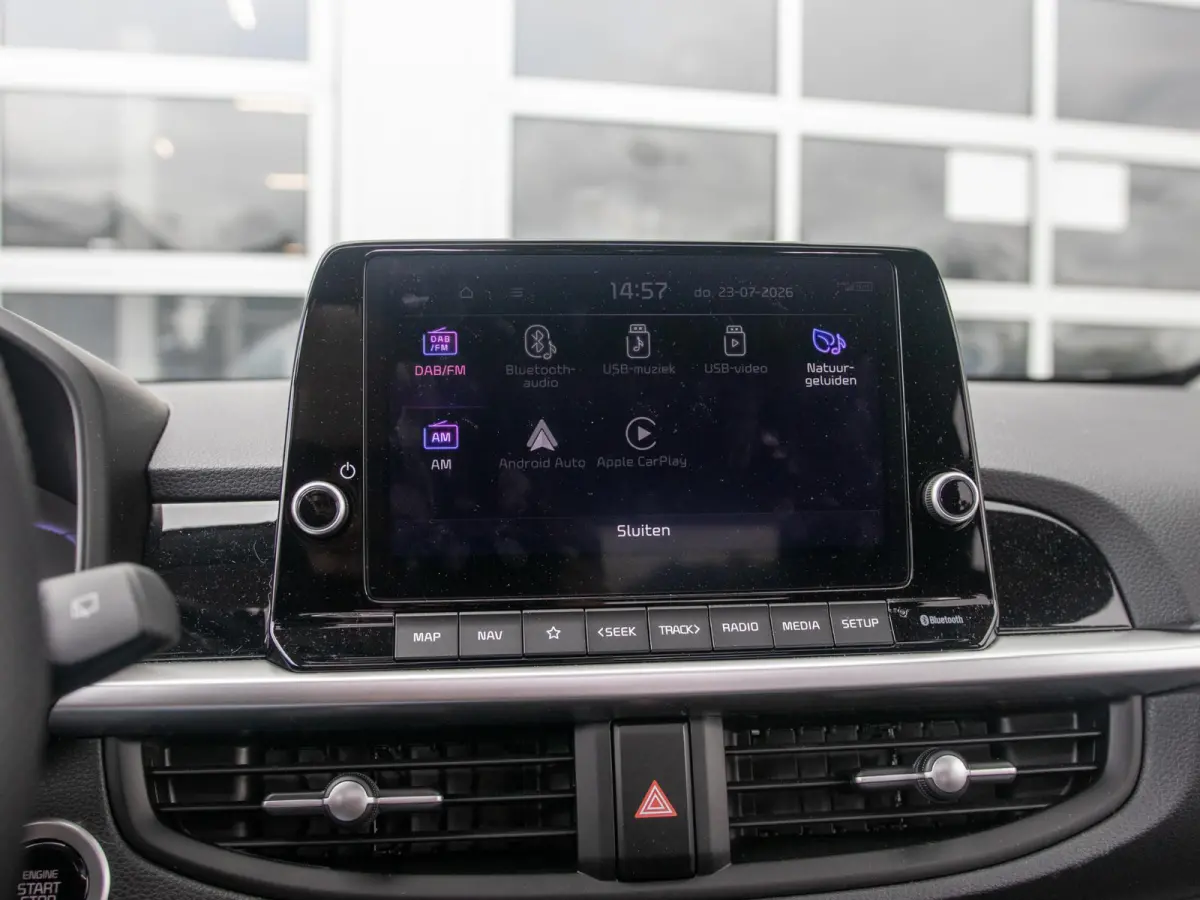 1.0 DPI GT-Line | Automaat | 16" | Navi | Clima | Stoel&Stuur Verw. | PDC | Camera l Zwarte logo's
