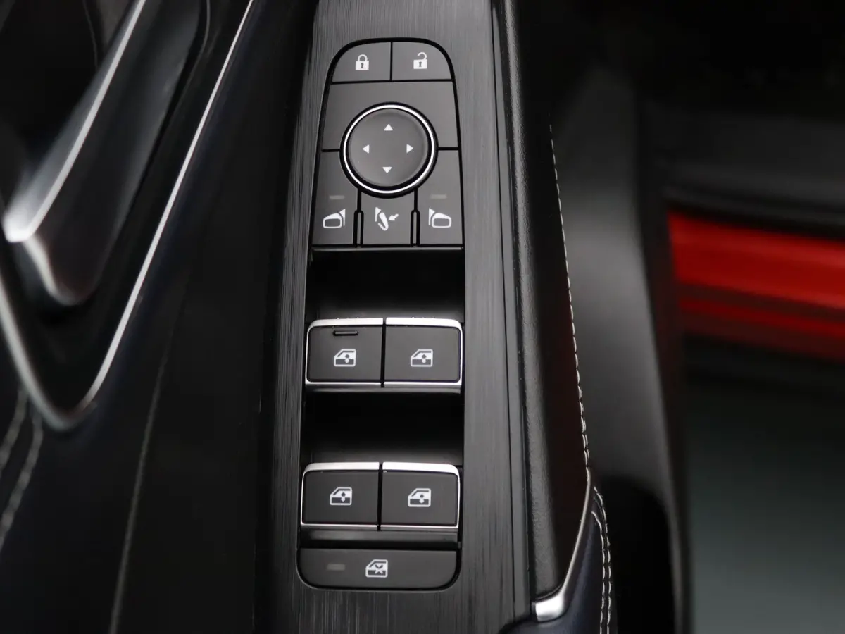 190pk e-Power Tekna Apple Carplay/Android Auto | Panoramadak