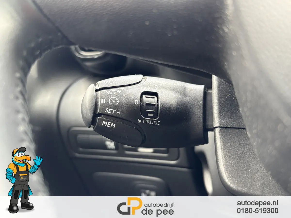 1.2 PureTech Shine GARANTIE/OPEN DAK/STOELVERW./CARPLAY/CLIMA/CRUISE/PARKEERSENS V+A rijklaarprijs!