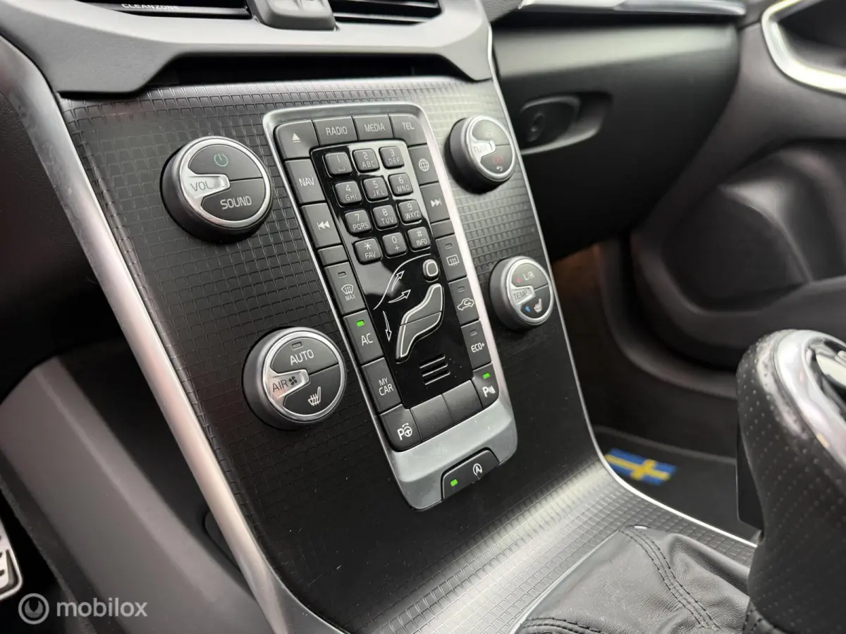 1.5 T3 R-Design Automaat Pano.dak/Harman/Kardon/Winter