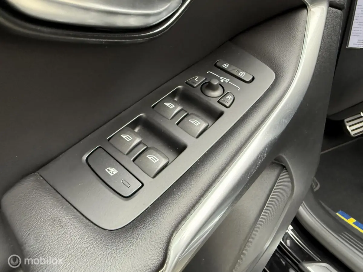 1.5 T3 R-Design Automaat Pano.dak/Harman/Kardon/Winter