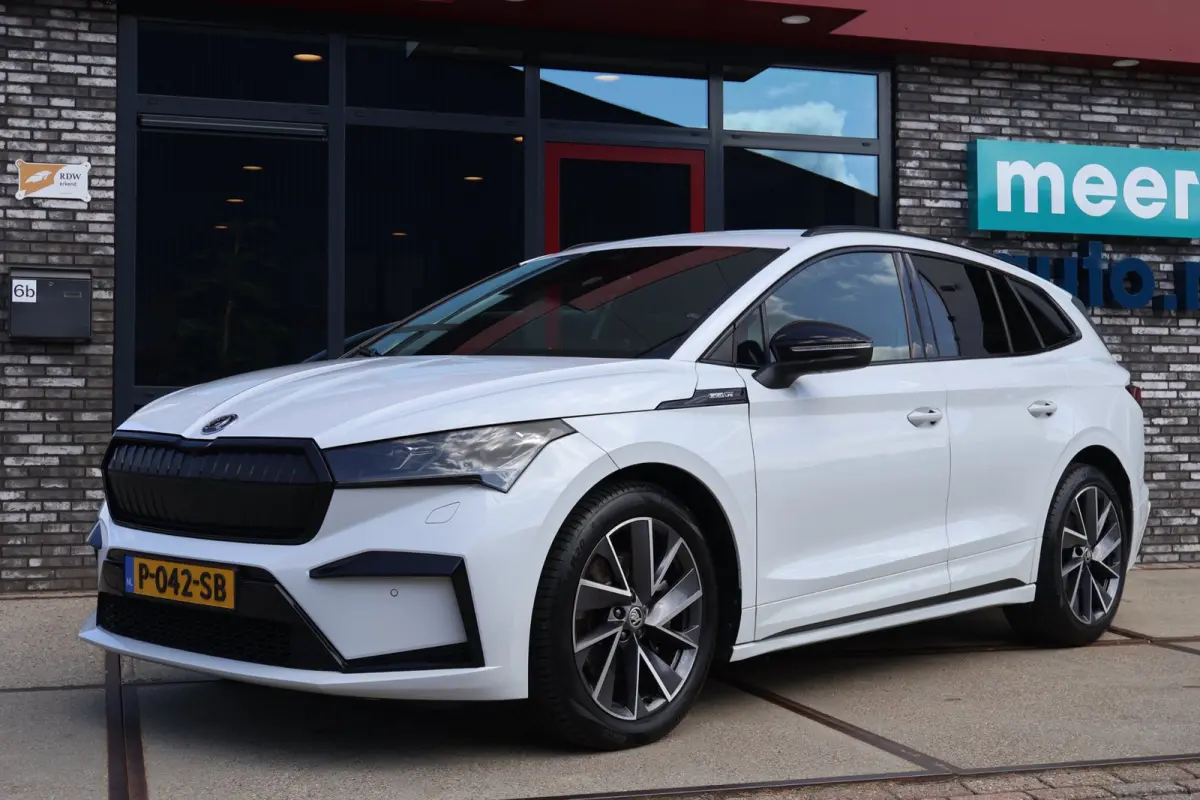 80 Sportline SOH 92% l TREKHAAK l ADAPT.CRUISE l DODE HOEK l MATRIX l LANE l CARPLAY lORG.NL l DEALER OND l NAP l