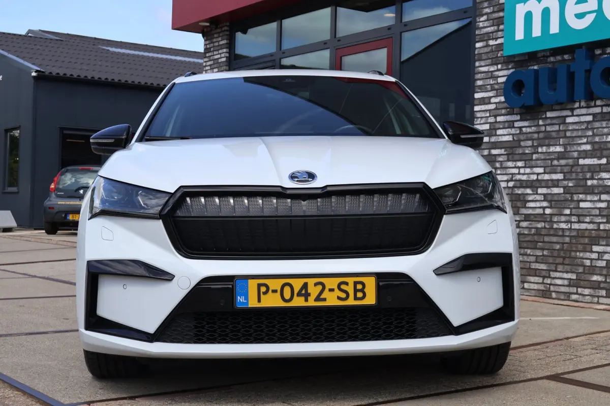80 Sportline SOH 92% l TREKHAAK l ADAPT.CRUISE l DODE HOEK l MATRIX l LANE l CARPLAY lORG.NL l DEALER OND l NAP l