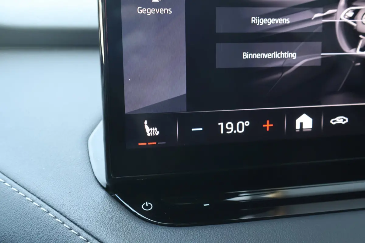80 Sportline SOH 92% l TREKHAAK l ADAPT.CRUISE l DODE HOEK l MATRIX l LANE l CARPLAY lORG.NL l DEALER OND l NAP l
