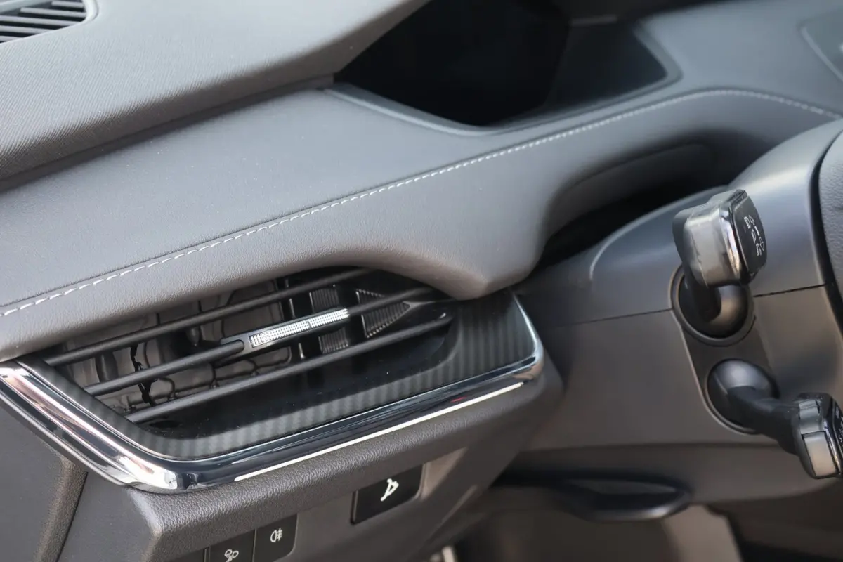 80 Sportline SOH 92% l TREKHAAK l ADAPT.CRUISE l DODE HOEK l MATRIX l LANE l CARPLAY lORG.NL l DEALER OND l NAP l