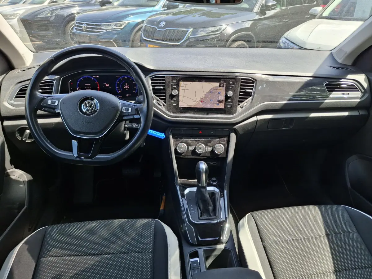 1.5 TSI Style | TREKHAAK | VIRTUAL COCKPIT | CAMERA | KLIMAATREGELING | NAVIGATIE