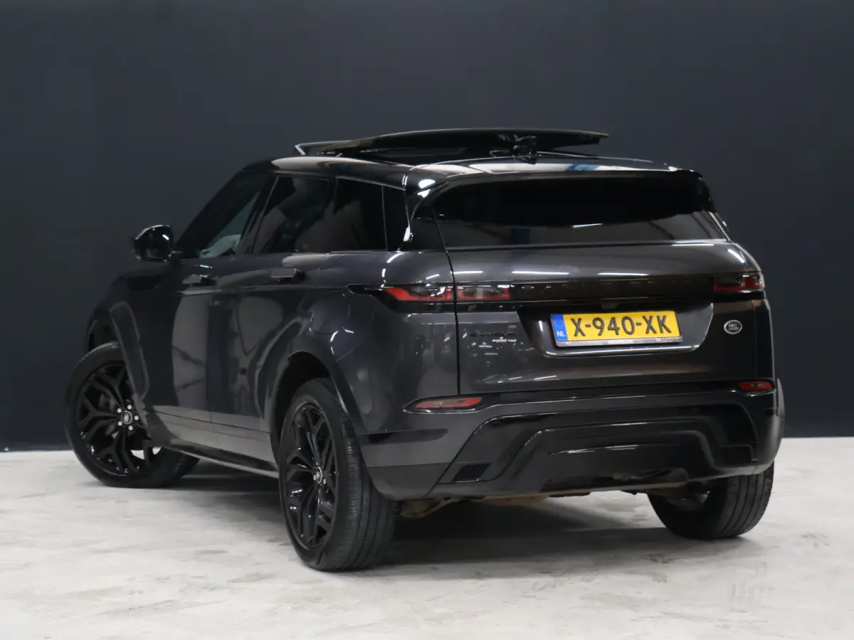1.5 P300e AWD R-Dynamic HSE [TREKHAAK, SCHUIFKANTELDAK, CAMERA, PDC V+A, APPLE CARPLAY, ANDROID AUTO, MERIDIAN, ELECTRISCHE STOELEN, CRUISE CONTROL, NIEUWSTAAT]