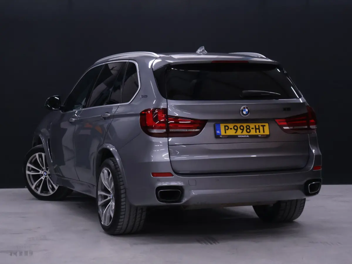 xDrive40e iPerformance High Executive M Sport [TREKHAAK UITKLAPBAAR, SCHUIFKANTELDAK, APPLE CARPLAY, ANDROID, MEMORY SEATS, STOELVERWARMING, CAMERA, CRUISE, PDC V+A, CLIMATE, NIEUWSTAAT]