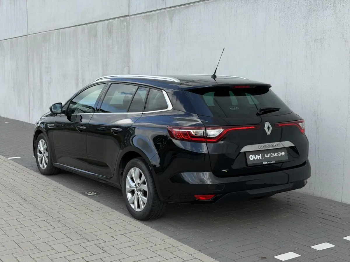 1.3 TCe Business | Camera | Carplay