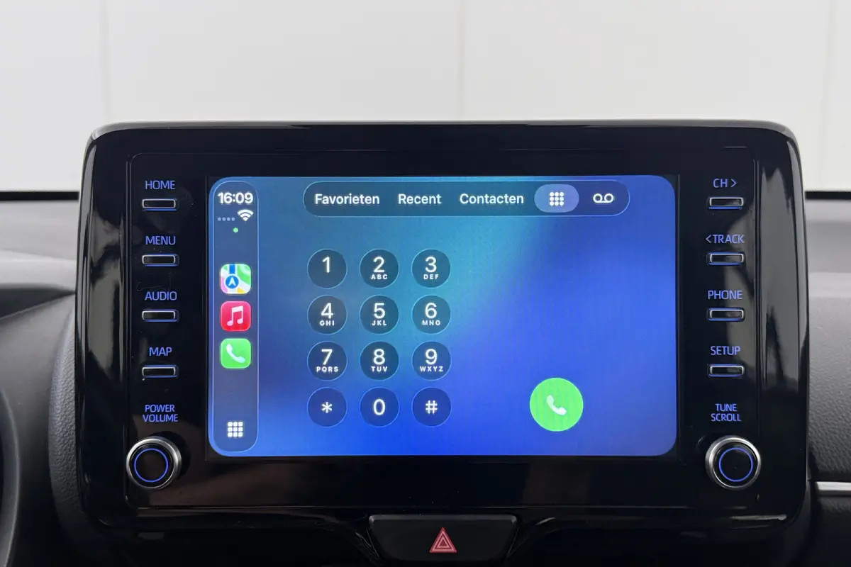 1.5 Aut. Hybrid Business Camera Adapt.Cruise Climate DAB
