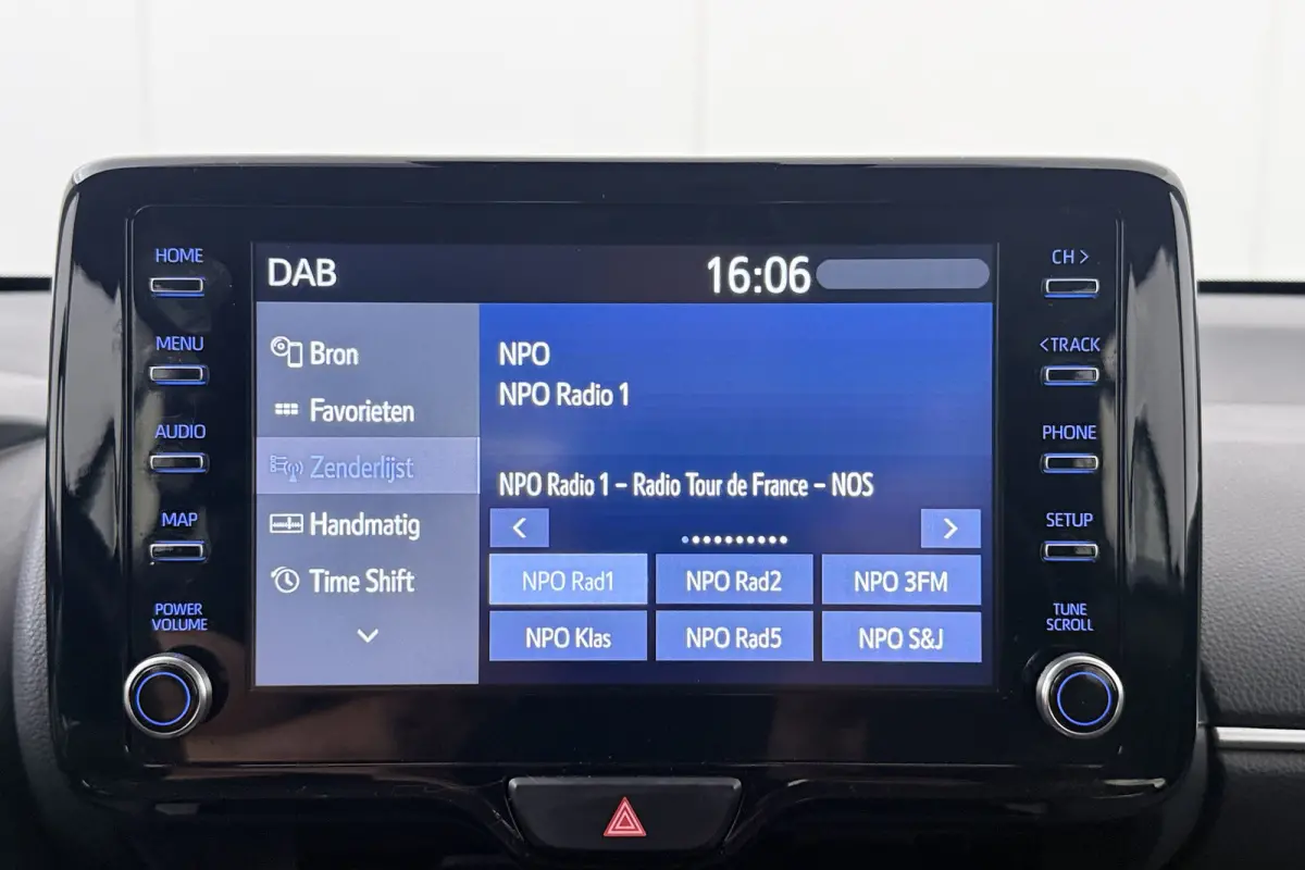 1.5 Aut. Hybrid Business Camera Adapt.Cruise Climate DAB