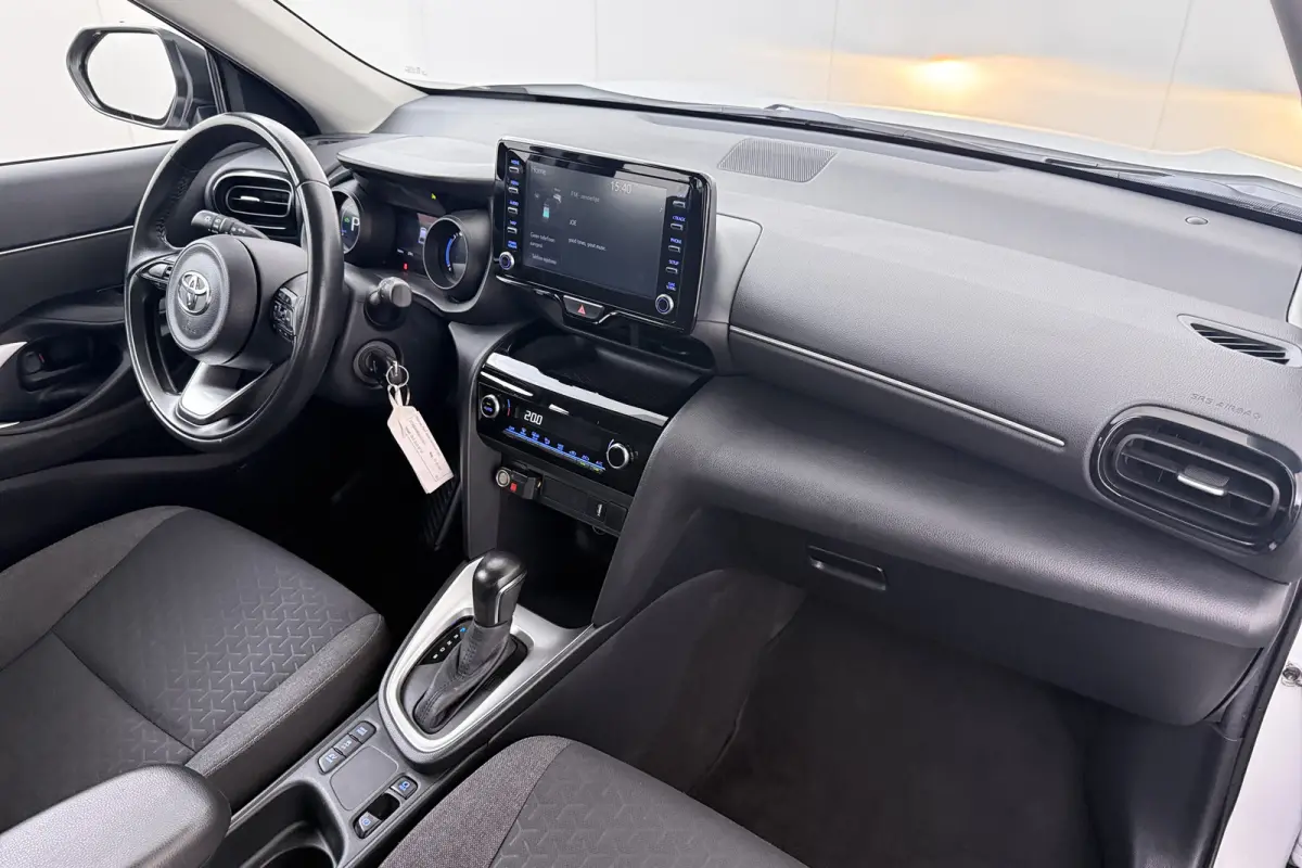 1.5 Aut. Hybrid Business Camera Adapt.Cruise Climate DAB