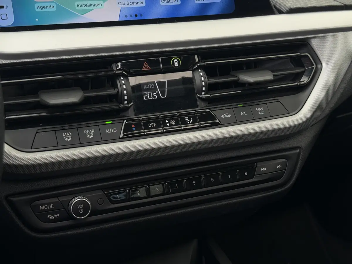 118i Executive | Pano | Carplay | Cruise