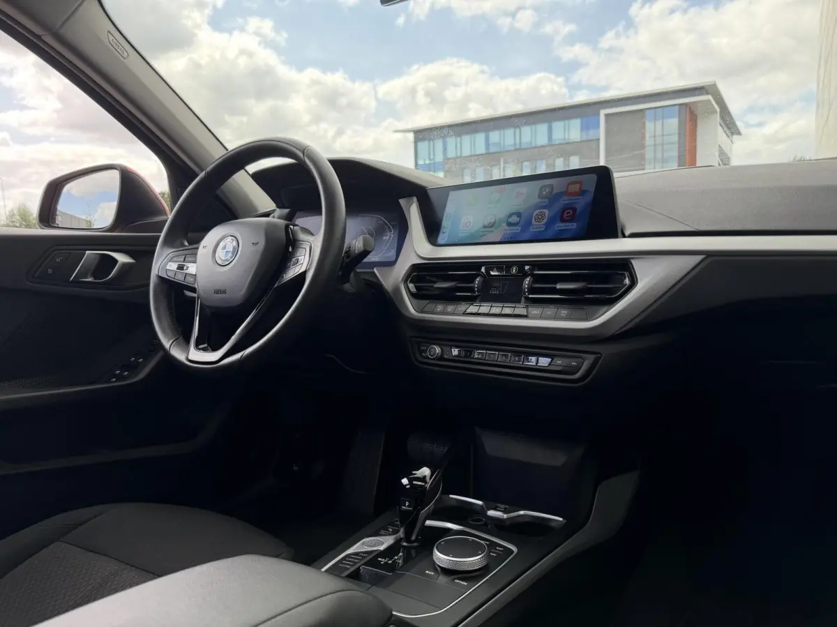 118i Executive | Pano | Carplay | Cruise