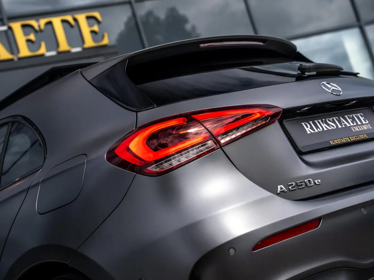 A250e Premium AMG|PANO|MEMORY|CAMERA|19''