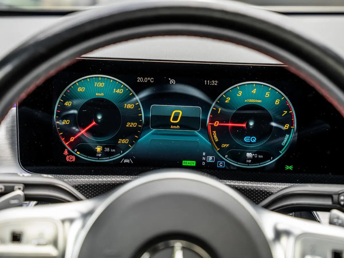A250e Premium AMG|PANO|MEMORY|CAMERA|19''