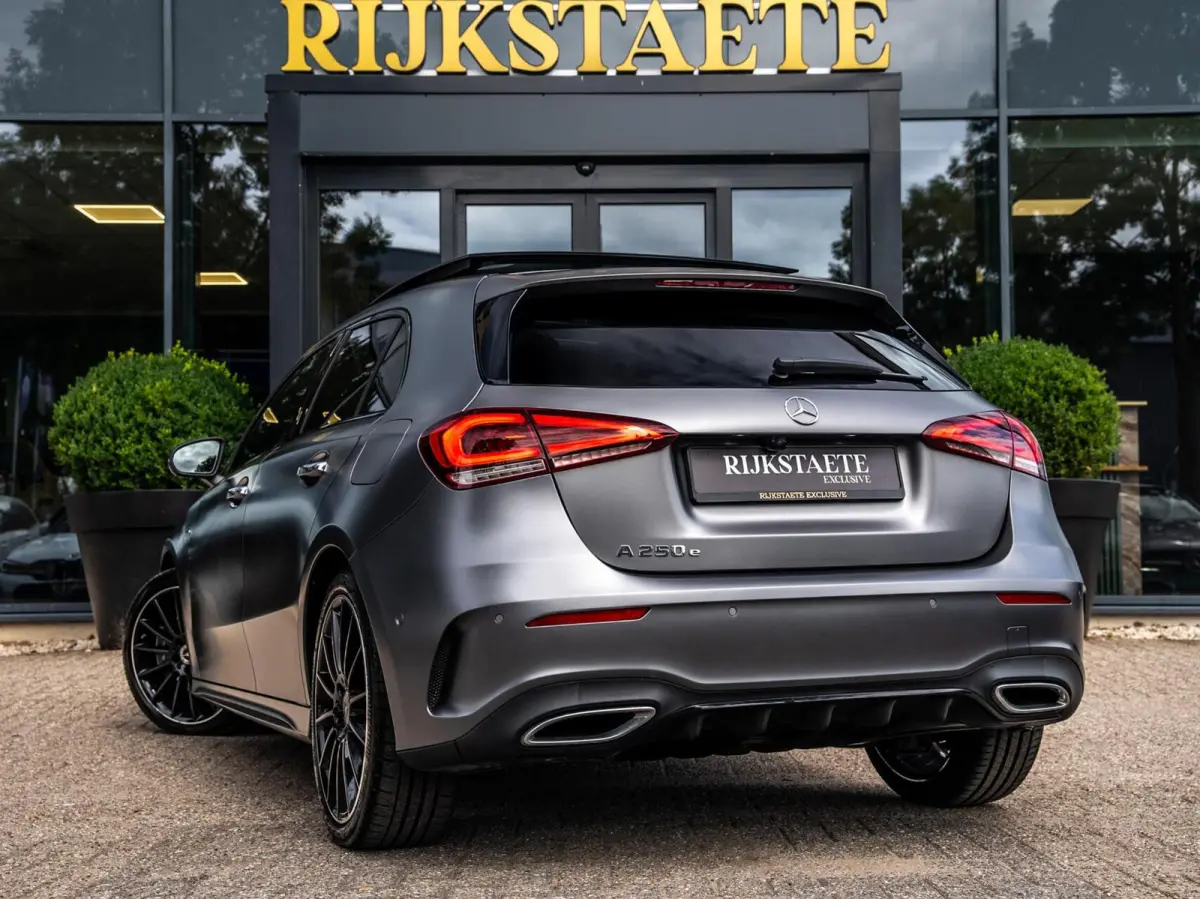 A250e Premium AMG|PANO|MEMORY|CAMERA|19''
